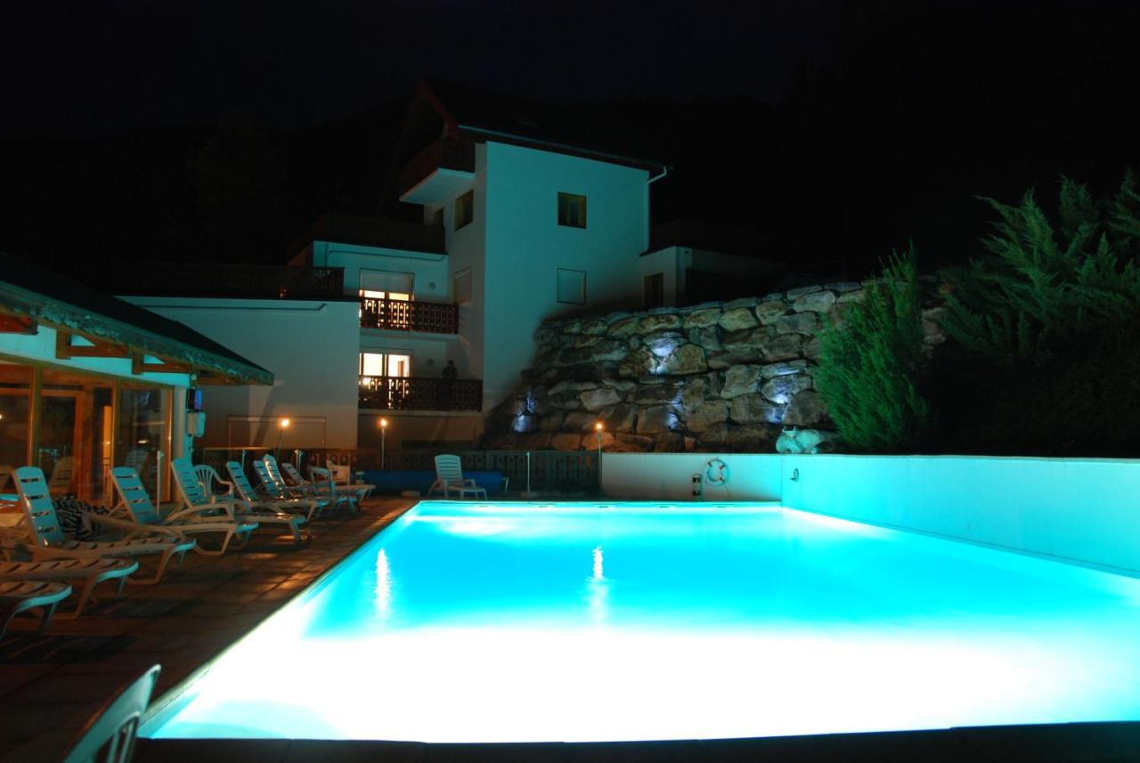 Hotel Les Chalets Brides-les-Bains Exterior foto